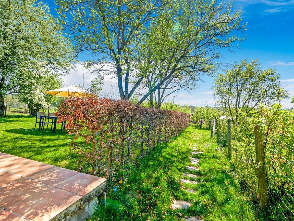 Amazing Holiday Home In Porcheresse Daverdisse With Terrace Екстериор снимка